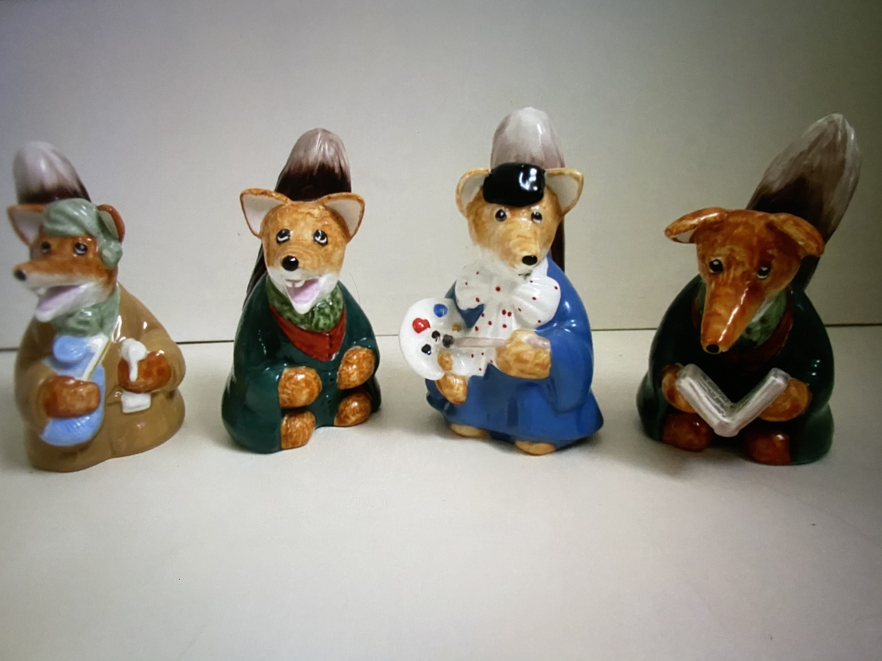 Rare Coalport Basil Brush collection of 4 Figures Basil Brush, Basil