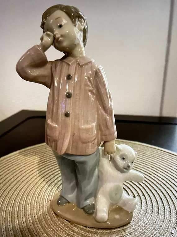 ヴィンテージ ナオ バイ リヤドロ スリーピー ヘッド - 素晴らしい状態 