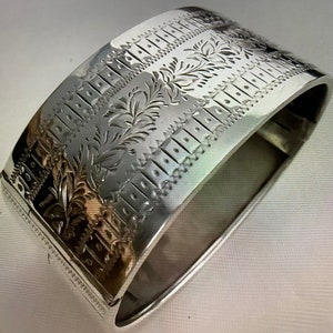 Vintage Wide Sterling Silver Half Ornate Engraved Hinged Bangle/Bracelet - 1920s