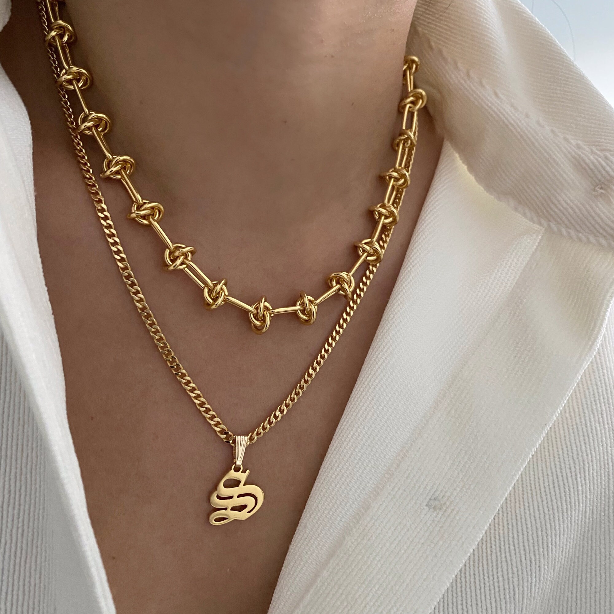 18K Gold Letter Charm Necklace - Etsy 