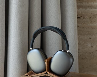 Low Power Mode Stand for AirPods Max: Italian Full-Grain Leather, Non-Slip Base