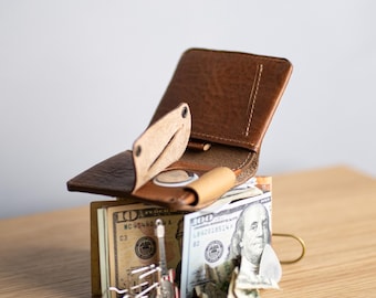 Italian Leather Wallet Compatible with AirTag | Premium full-grain leather | Billfold 2.1