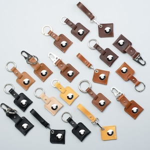 Personalized Holder for AirTag: Keyring or Carabiner, Italian Full-Grain Leather
