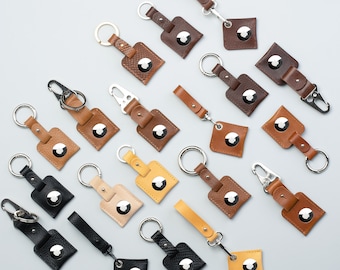 Leather holder, case, keychain, bag charm | compatible with Apple&#39;s AirTag | Personalized Accessory from premium Italian leather