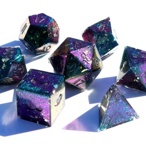 Vorpal Blade (Custom Paint) - Purple and teal handmade sharp edge resin dice set for DnD, D&D, Dungeons and Dragons, RPG dice