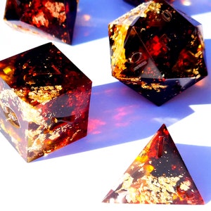 Infernal Engine Karlach BG3 Black, red, and gold handmade sharp edge resin dice set for DnD, D&D, Dungeons and Dragons, RPG dice image 6