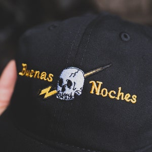 Buenas Noches hat (+ free shop sticker)