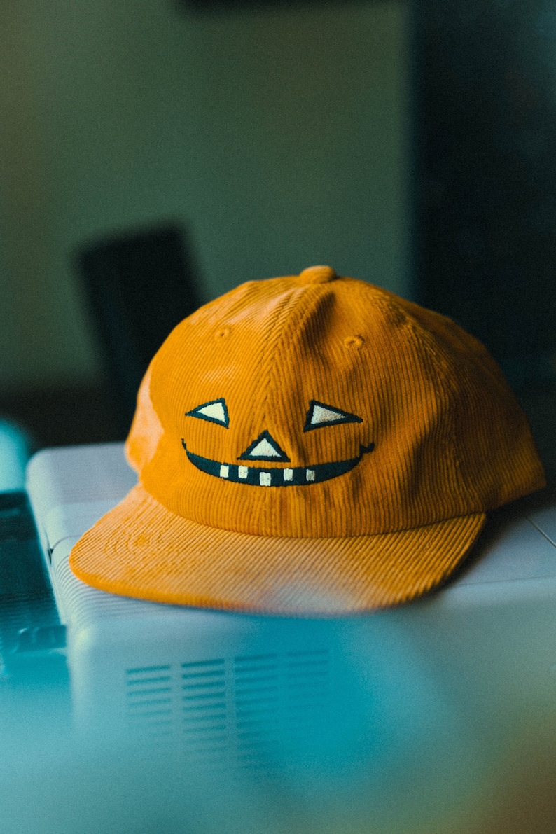 Smiles Jack // Retro inspired corduroy cap image 1