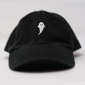 Ghost cap (+ free shop sticker)