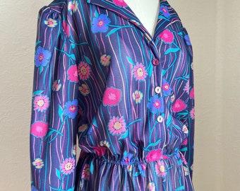 1970s Groovy Fun Floral and Stripes Shirtwaist Dress Elastic Waist M/L
