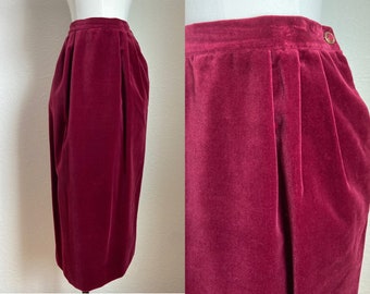 1980s Burgundy Berry Red Velvet Pleat Detail Midi Skirt with Pockets