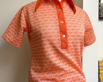 1970s Orange White Geometric Star Knit Dagger Collar Polo Top