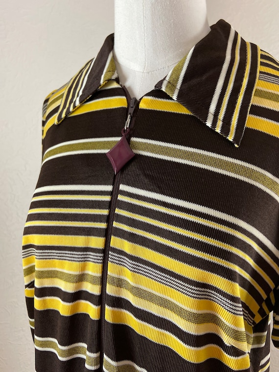 1970s Mod Stripe Knit Dress, Zip Front Collar - image 7