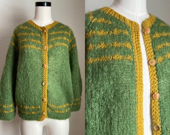1960s Green Yellow Stripe Detail Fuzzy Hand Knit Cardigan Mixed Buttons