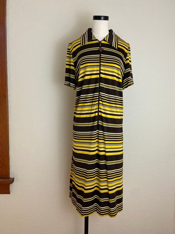 1970s Mod Stripe Knit Dress, Zip Front Collar - image 1
