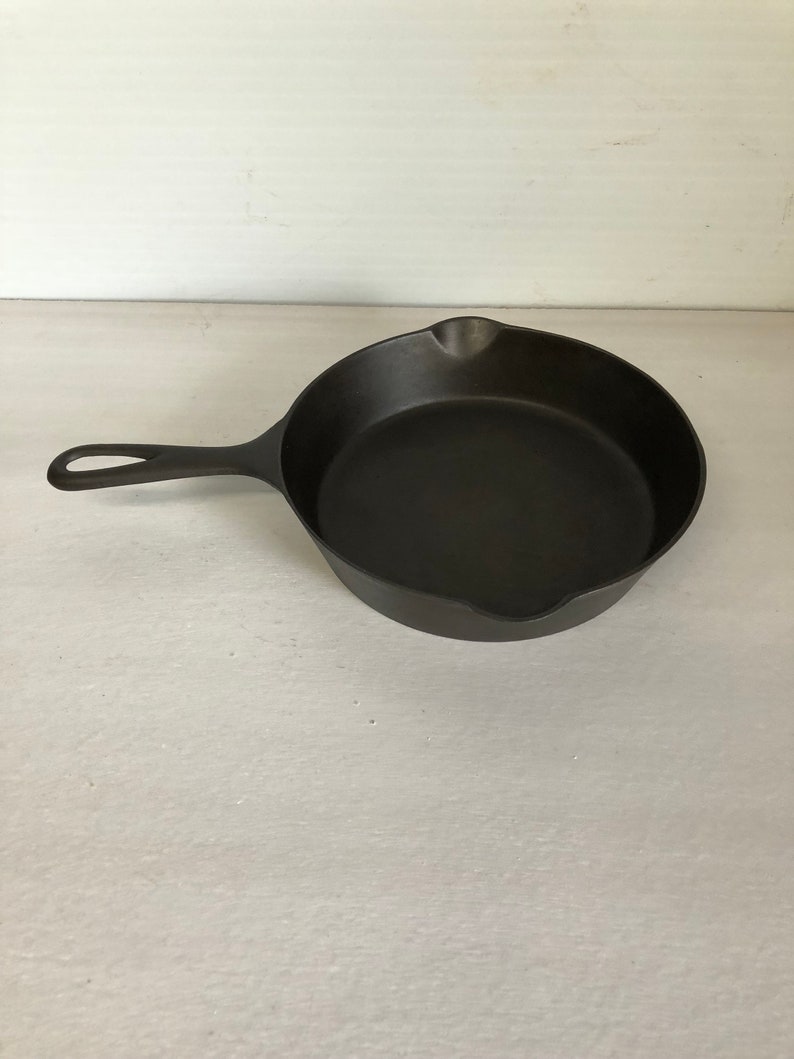 Erie Antique Cast Iron Skillet Circa 1890s Etsy