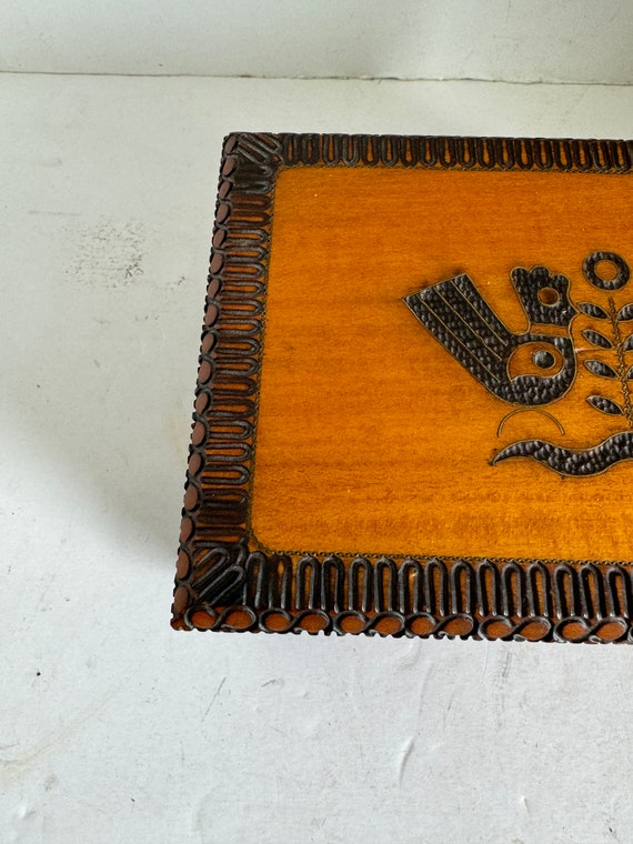 Carved Wood Box, Pyrography, Pokerwood Craft, Lif… - image 3