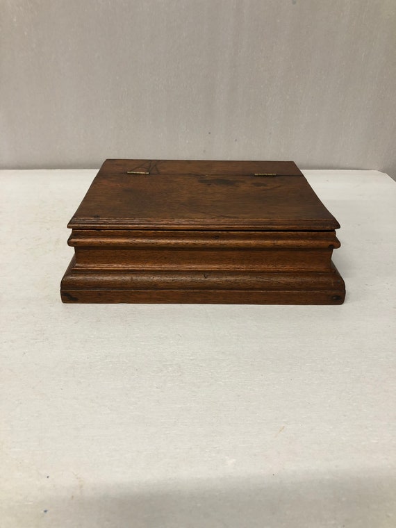 Wood Box, Antique, Lift Top Box, Walnut, Jewlery B