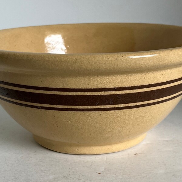 Yellow Ware Mixing Bowl, Yellow Ware, Stoneware ,Brown Bands, Rolled Edge, Perfect Condition