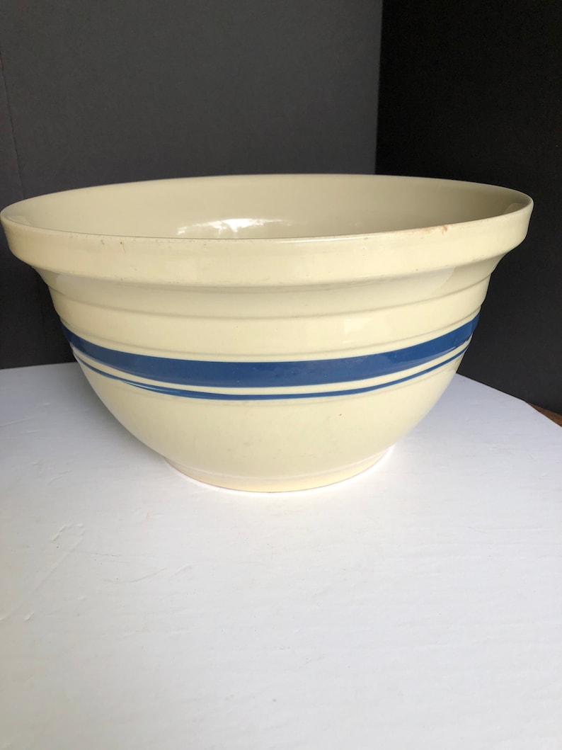 Friendship Bowl Roseville Ohio 6 and 8 Quart Mixing Bowls Etsy