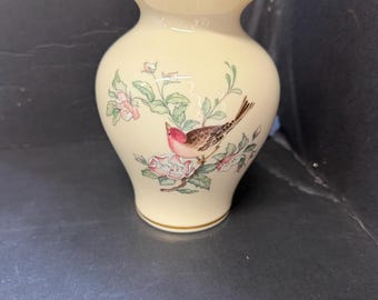 Lenox Serenade Vase. Circa 1970, Vintage