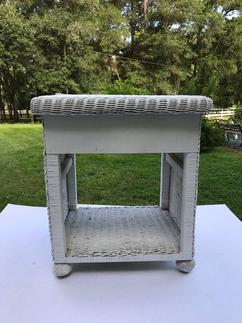 Vintage White Wicker Table End Table Stand One Drawer Etsy