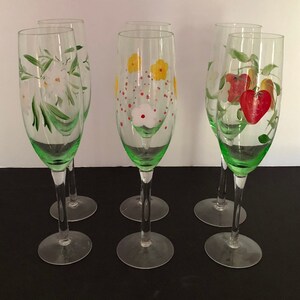 Hand Painted Stemware, White Wines, Bar Cart, Drinks, MCM Collectable Stemware