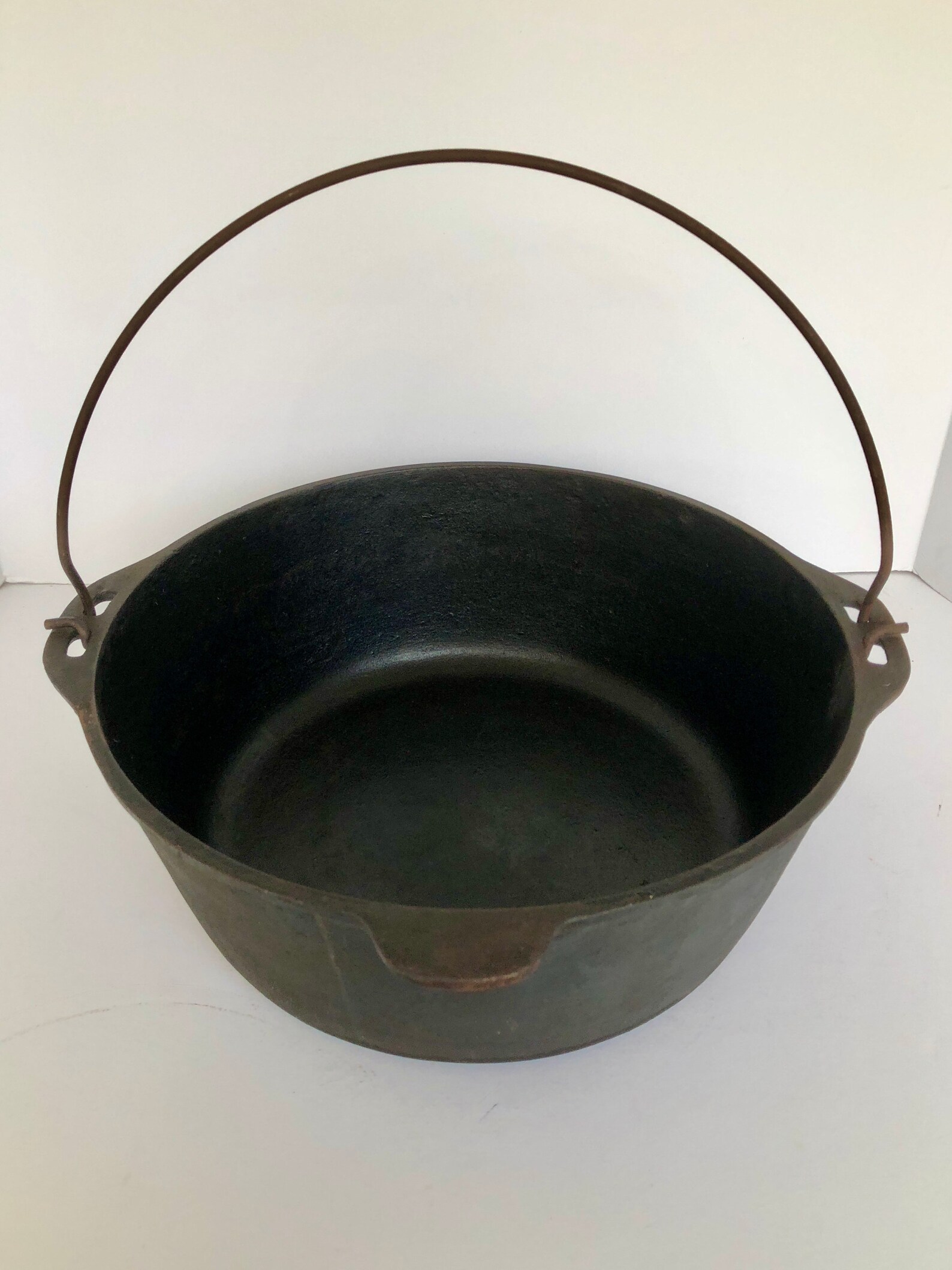 Cast Iron 10 Unmarked Dutch Oven With Heat Ring Made Before Etsy