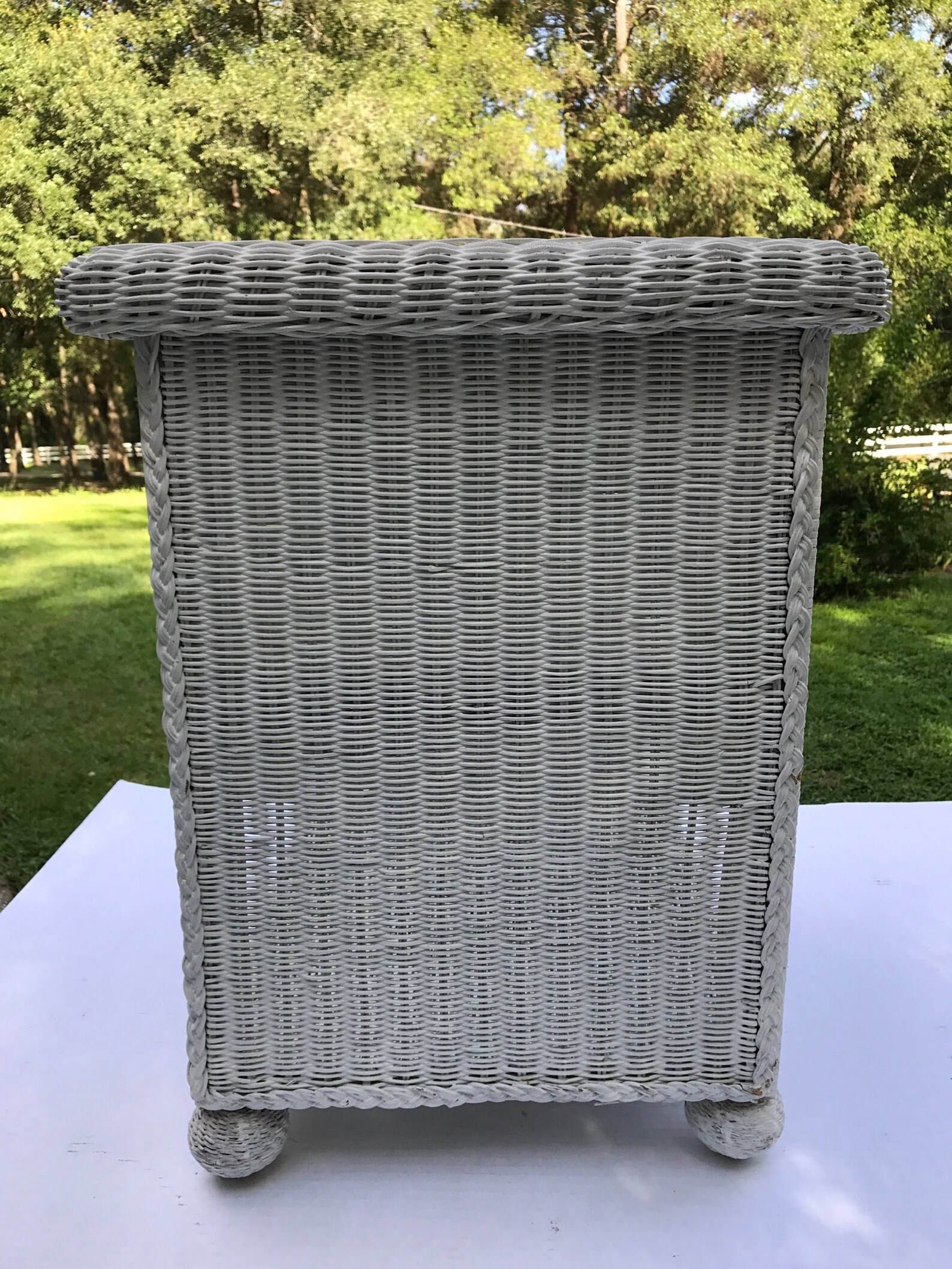 Vintage White Wicker Table End Table Stand One Drawer Etsy