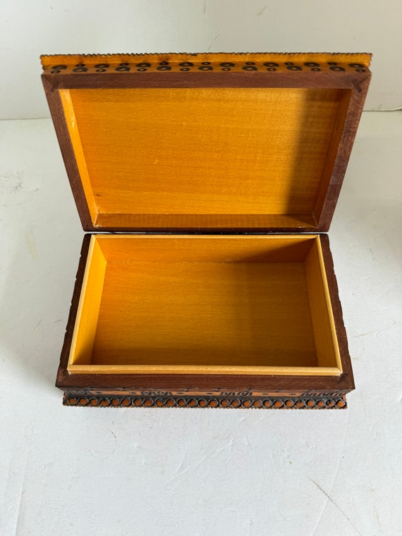 Carved Wood Box, Pyrography, Pokerwood Craft, Lif… - image 10