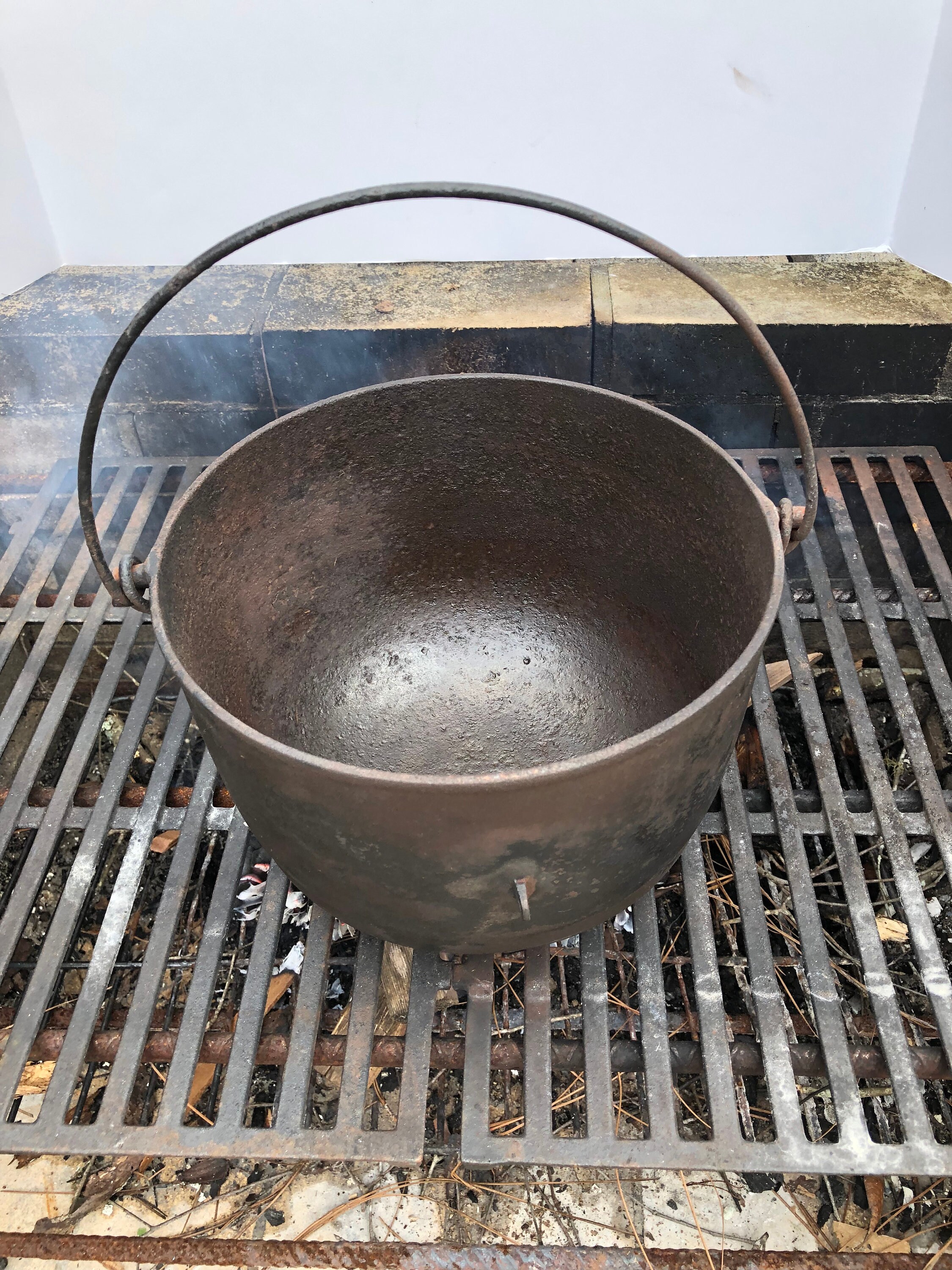 Antique Footed Cast Iron Pot Bail Circa early 1900 Etsy