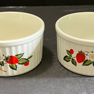 Strawberries & Cream  by Shefield, Swirled, Large Flowers, Ramekin,  Baking Dish, Soufflé, Casserole, French Fluted Baking Dish