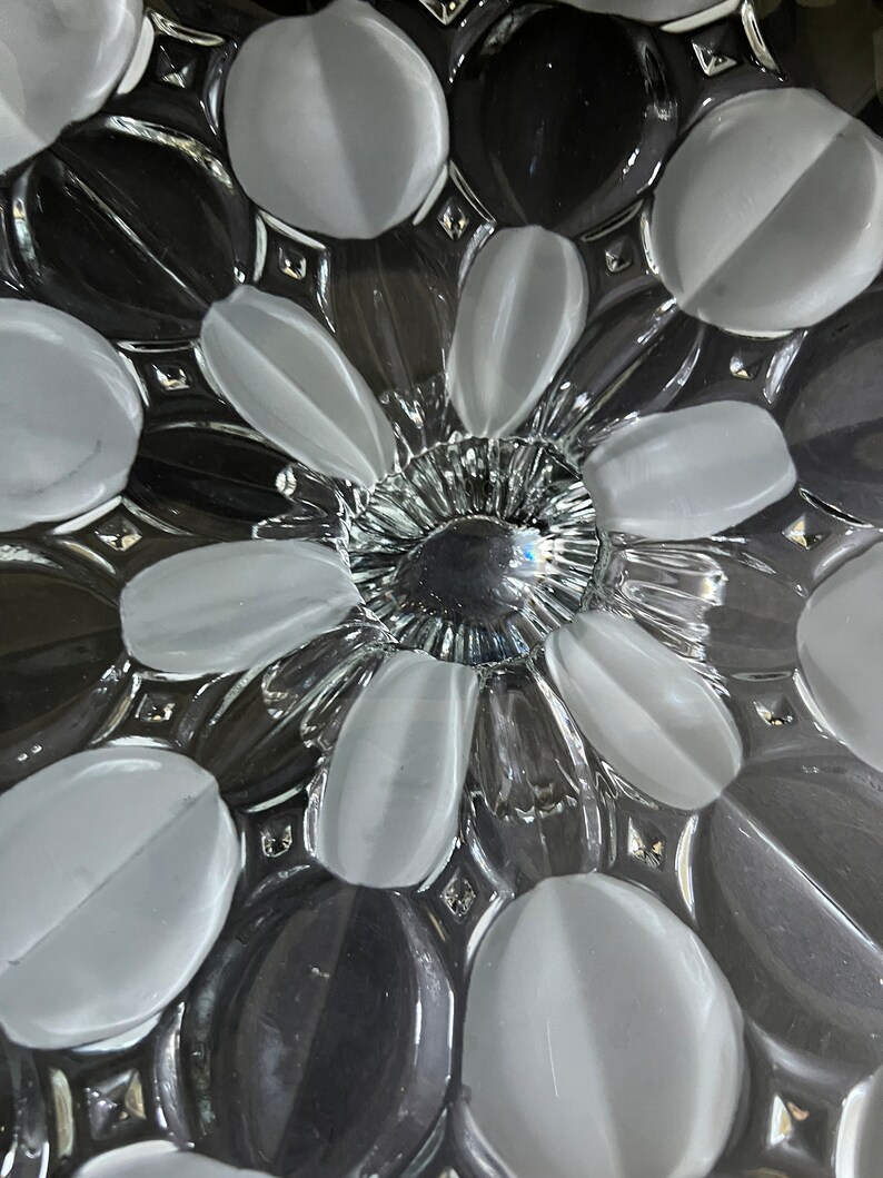 Mikasa, Crystal Serving Dish, Sunflower Pattern, Clear, Wedding Present, Like New, Vintage, Circa 1980s, Gift Ware image 7