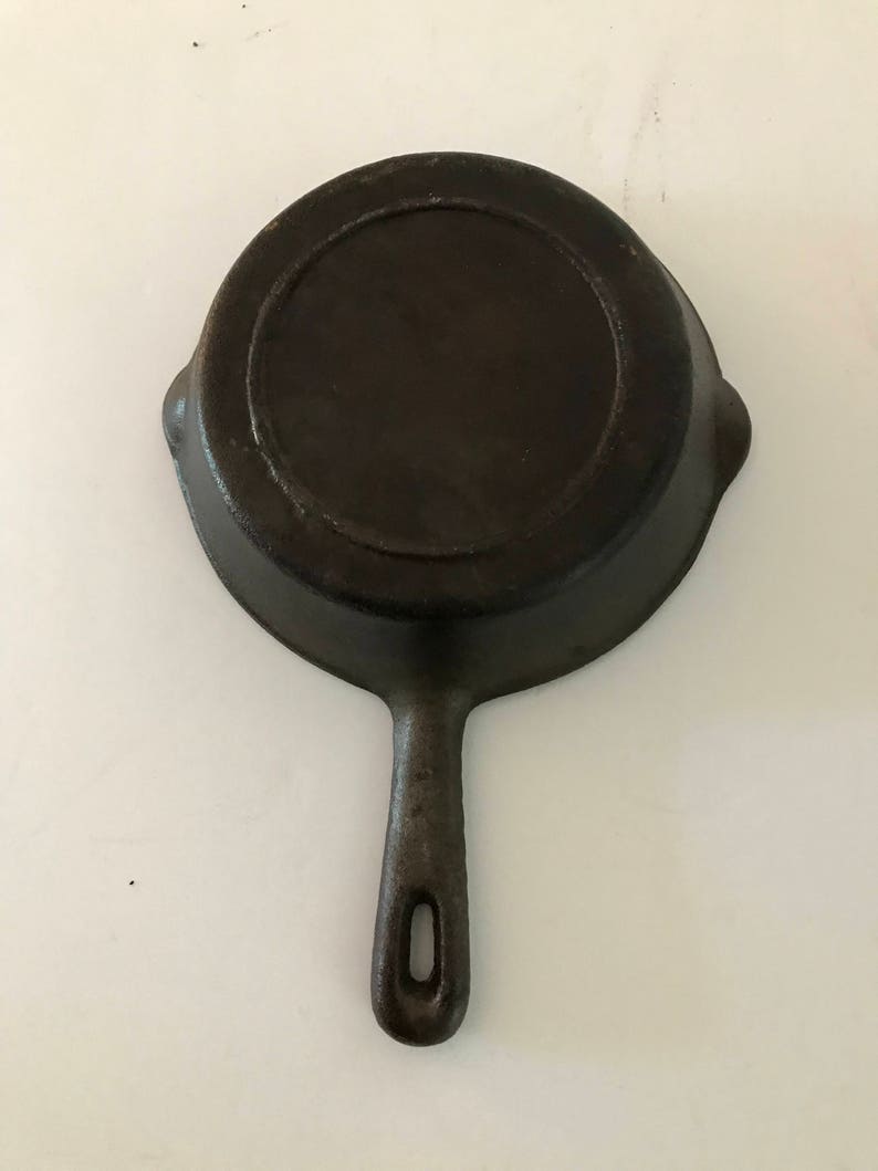 Cast Iron Salesman Sample Skillets Iron Skillets Antique Etsy