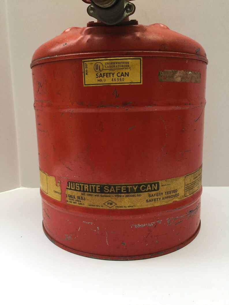RED GAS CAN Vintage Gas can 5 Gal gas can Etsy