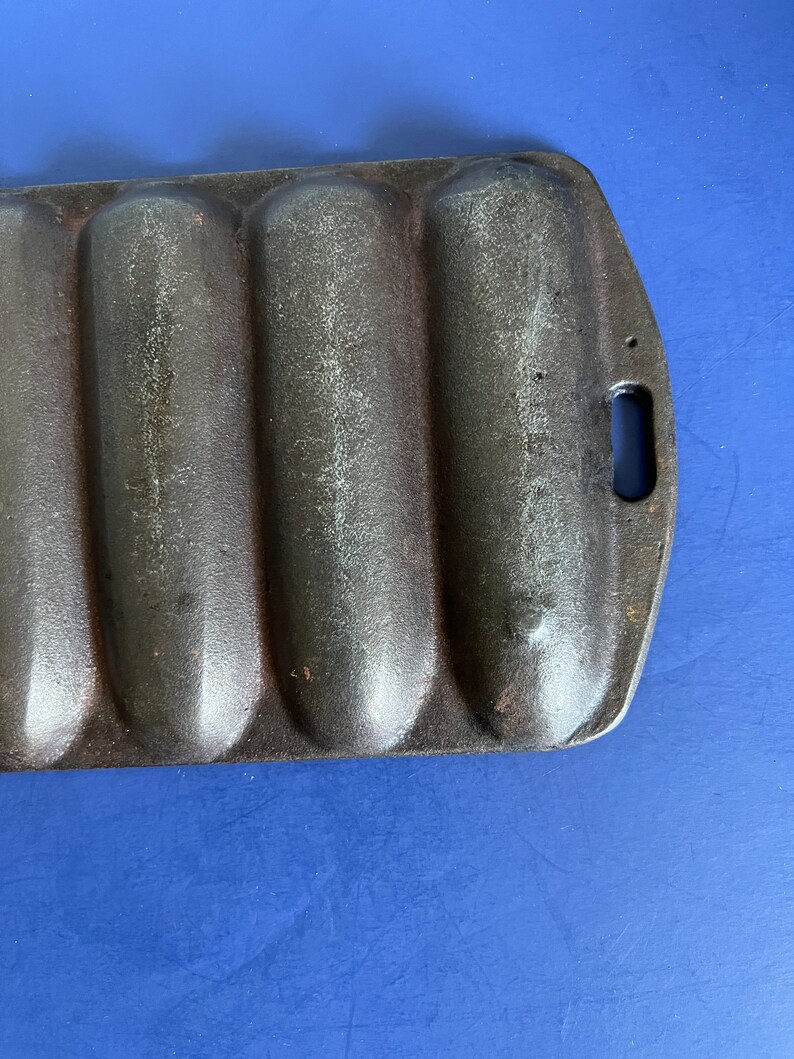 Lodge 27C Cast Iron Cornbread Corn Stick Muffin Pan 7 Ears Etsy
