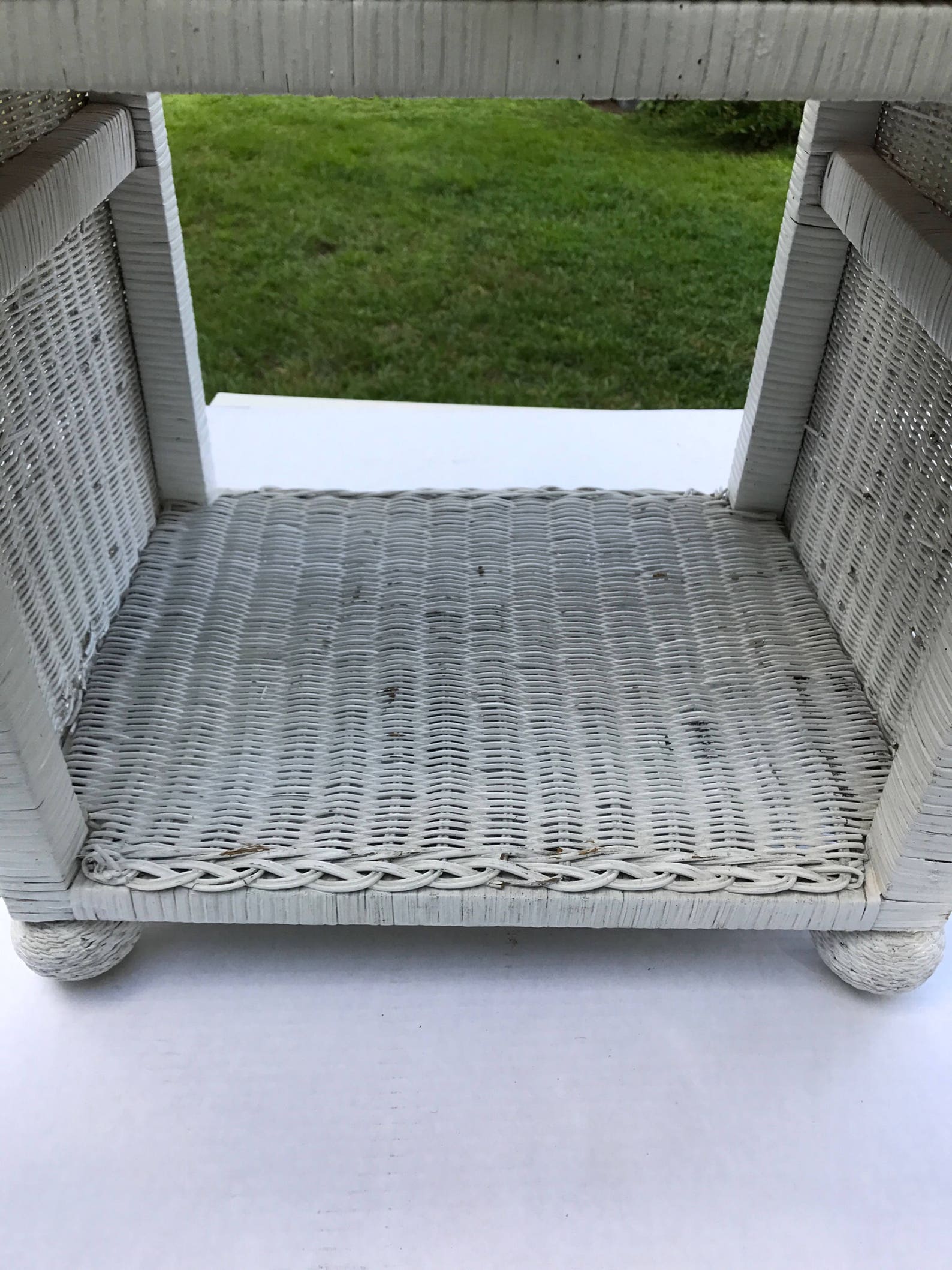 Vintage White Wicker Table End Table Stand One Drawer Etsy