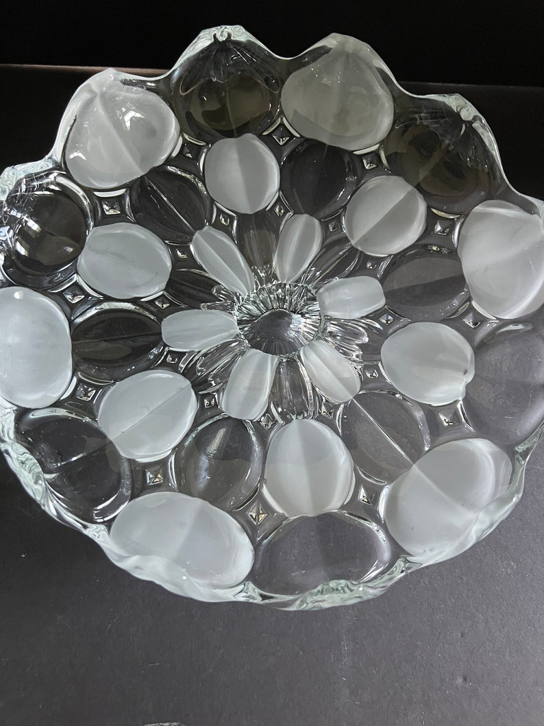 Mikasa, Crystal Serving Dish, Sunflower Pattern, Clear, Wedding Present, Like New, Vintage, Circa 1980s, Gift Ware image 2