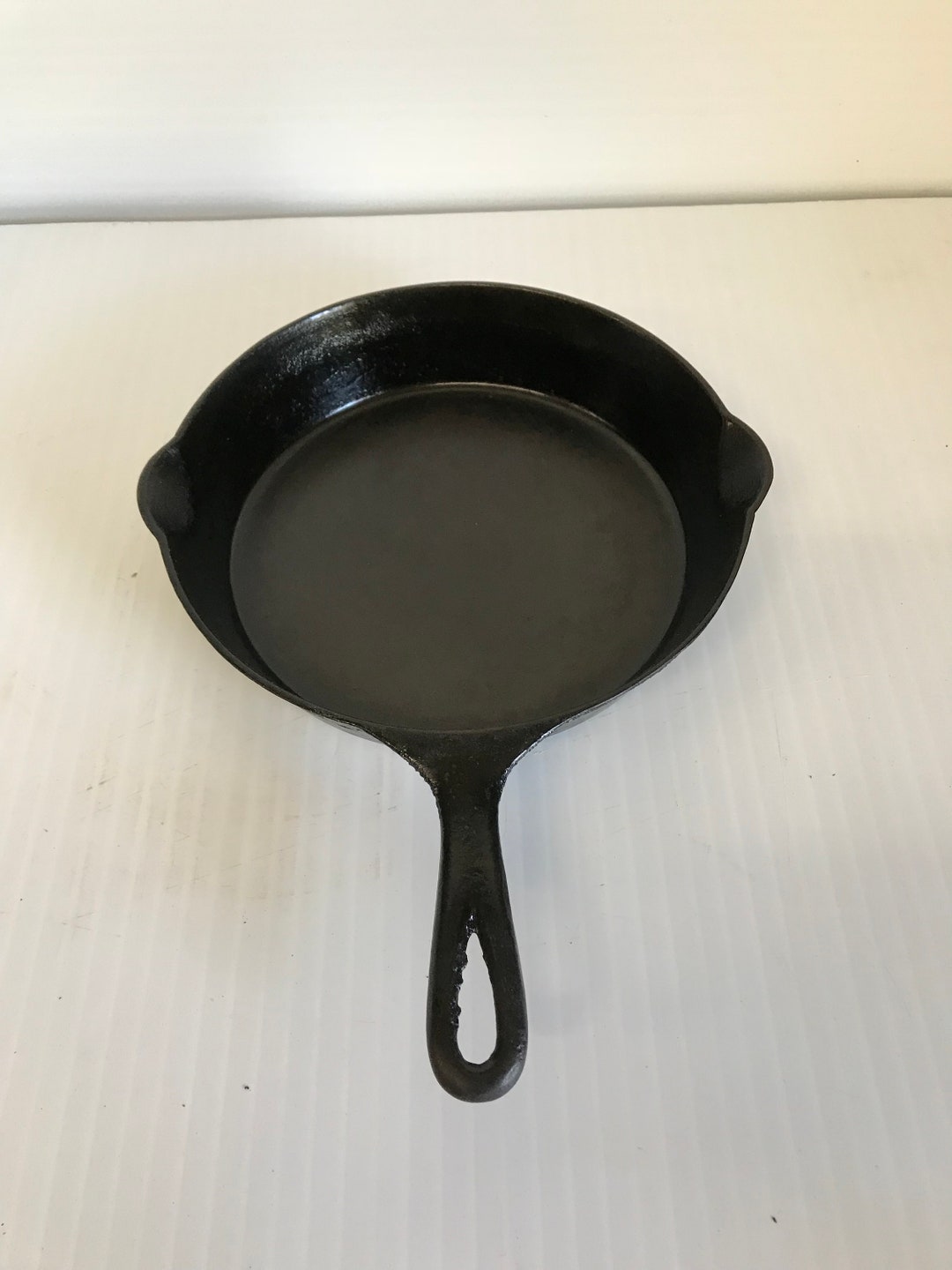 Erie Cast Iron Skillet Erie 7 Very Light Weight Etsy
