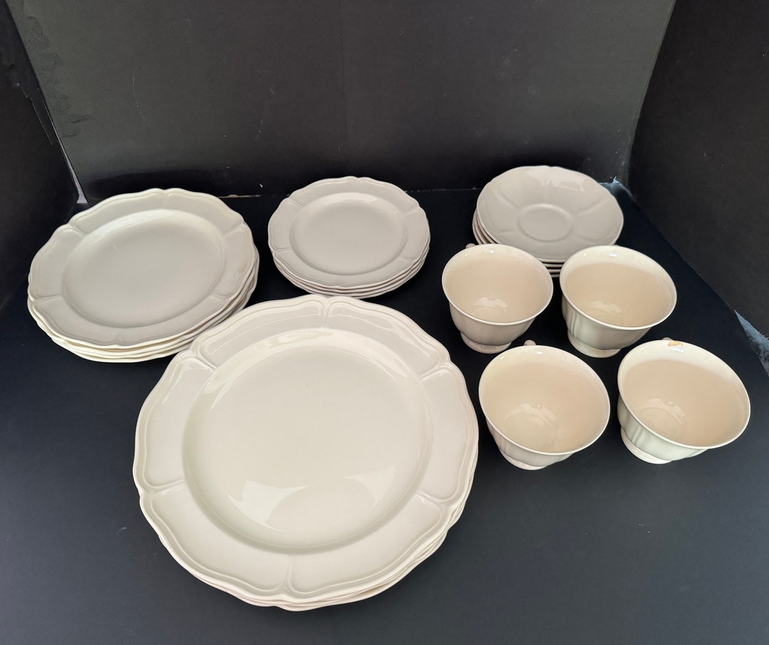Wedgewood, Queens Shape, Made in England, Dinnerware SET - Etsy