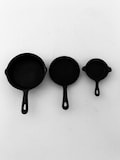 Cast Iron Salesman sample skillets, Iron Skillets, Antique Salesman samples, Iron skillet lot, Wagner Ware