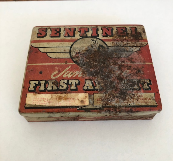Buy First Aid Box, Antique, Sentinel,fish Hook Removal Directions, Circa  1940, Medical Collection, Fishermans Tool Box Safety Kit, Tin Box Online in  India 