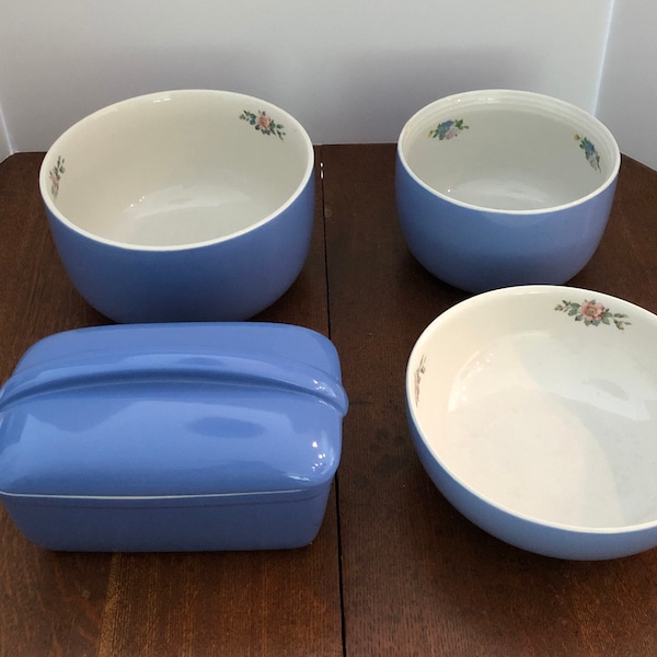 Hall Rose Parade, Vintage, Kitchen Ware, Circa 1940, Blue, Covered Dish, Nesting Bowls, Wide Serving Bowl