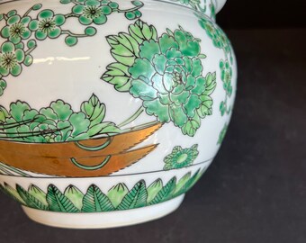 GOLD IMARI 手描き陶器 花柄 Gold Imari Green, White Cachepot With Peacock Motif, Circa 1960s
