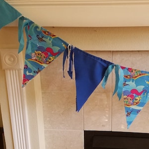 Magic Carpet Banner, Aladdin Kids Flying on Carpet Garland, Magic Genie Wishes Bunting