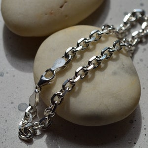 Men's 925 5mm Silver Cable Link Bracelet Chain Anchor Men's 925 5mm Silver Cable Link Bracelet Chain Anchor