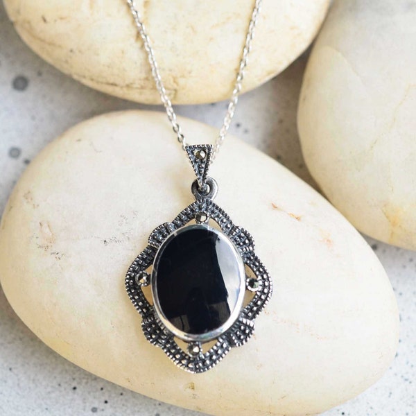 Silver marcasite and black onyx pendant, Sterling silver vintage style marcasite black onyx necklace, oval onyx, silver chain, vintage gift