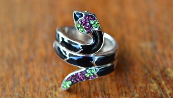 Buy For Less Rhodium Plated 925 Sterling Silver Ocean Wave Design Ring