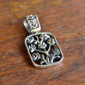 Roses pendant sterling silver, Silver 925 rectangle roses pendant, Oxidized 925 silver roses necklace, Floral roses pendant, Rose jewelry