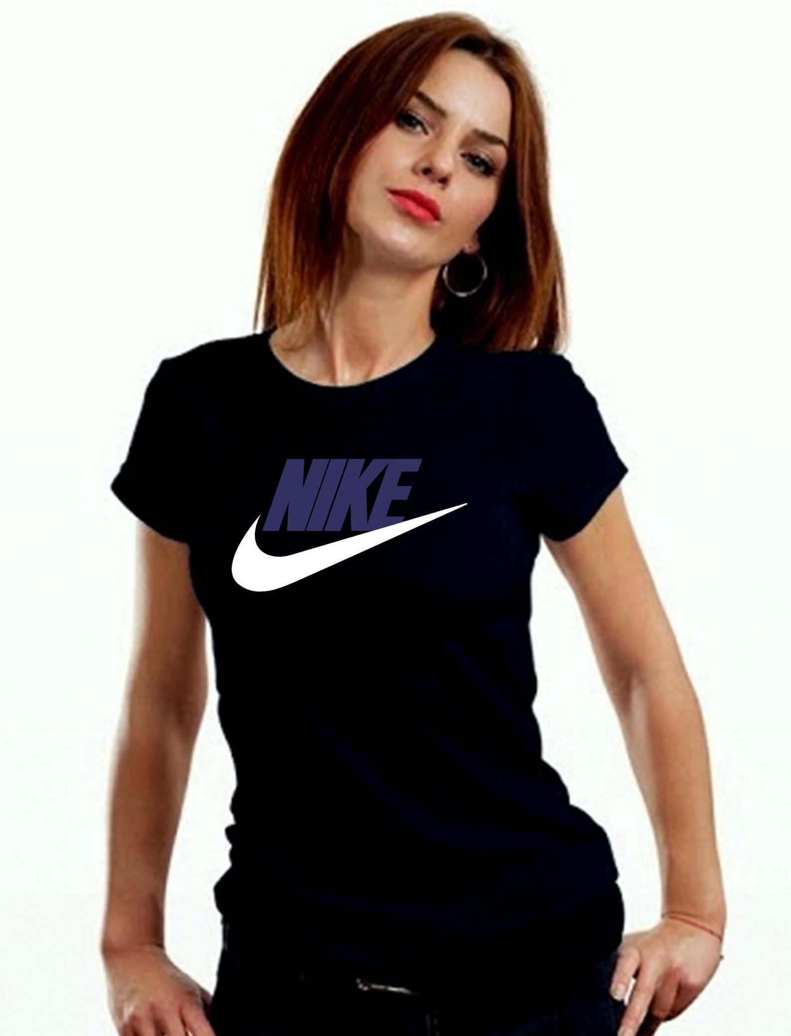 women's nike crew neck t shirt